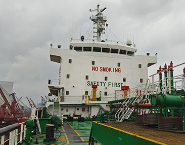 2025年4月26日广东船厂20吨导热油系统清洗换油工程